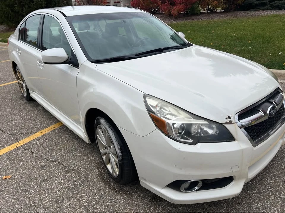 2013 Subaru Legacy 5th Gen - Image 4 of 12