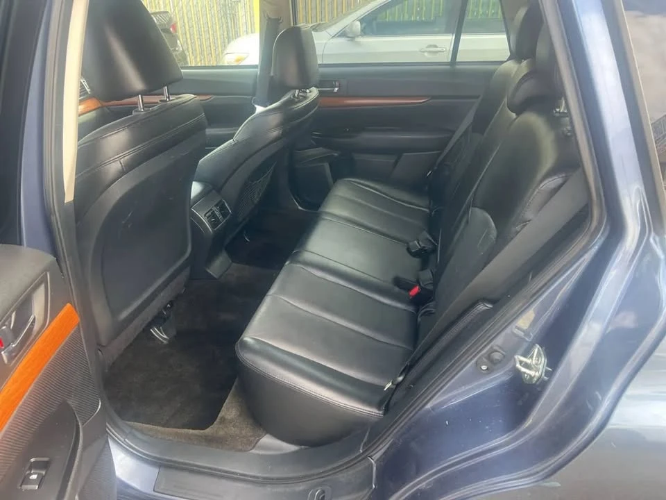 2013 Subaru Outback 4th Gen - Image 7 of 12