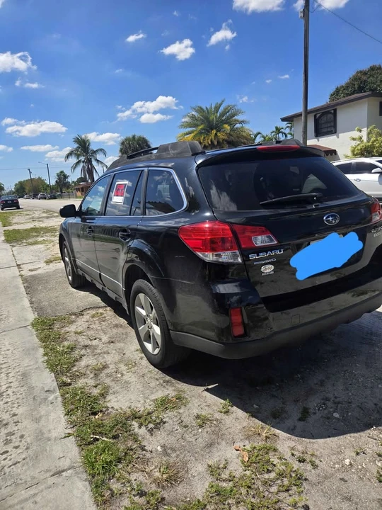 2013 Subaru Outback 4th Gen - Image 7 of 15