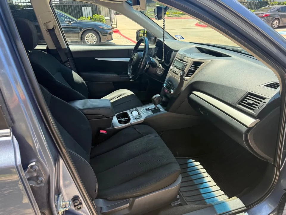 2013 Subaru Outback 4th Gen - Image 7 of 10