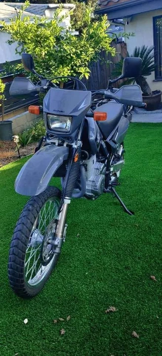 2013 Suzuki - Image 3 of 6