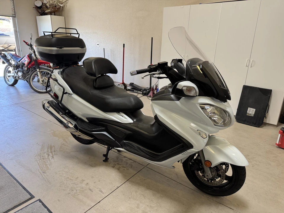 2013 Suzuki Motorcycles - Image 13 of 31