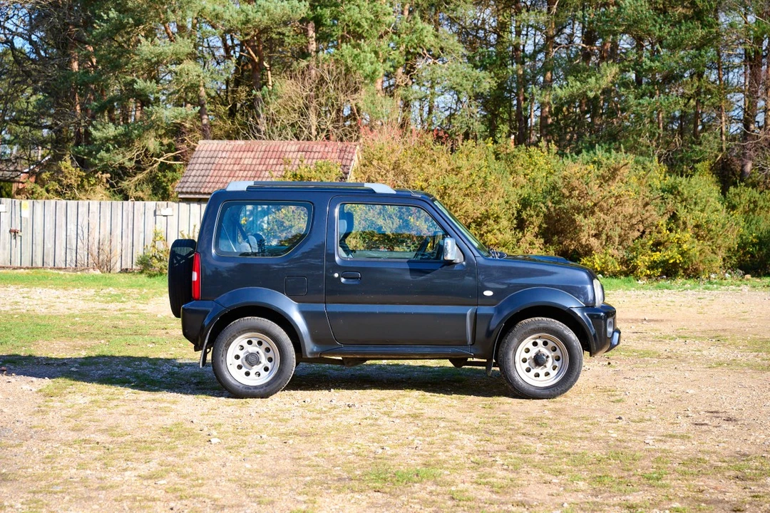 2013 Suzuki Jimny 3rd Gen - Image 8 of 30