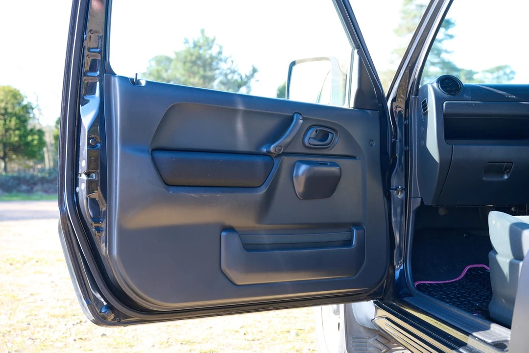 2013 Suzuki Jimny 3rd Gen - Image 26 of 30