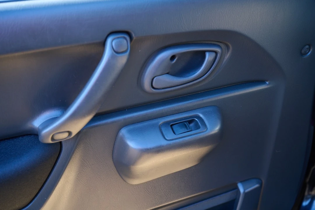 2013 Suzuki Jimny 3rd Gen - Image 27 of 30