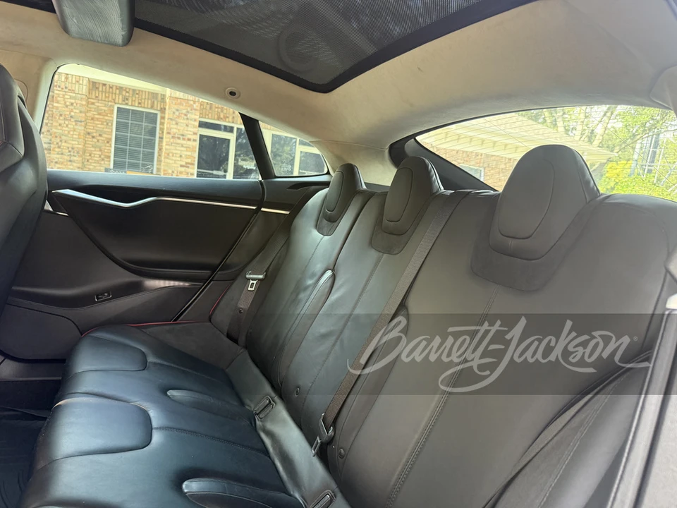 2013 Tesla Model S - Image 7 of 24