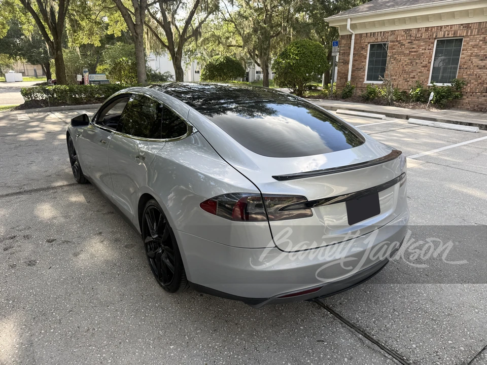 2013 Tesla Model S - Image 22 of 24