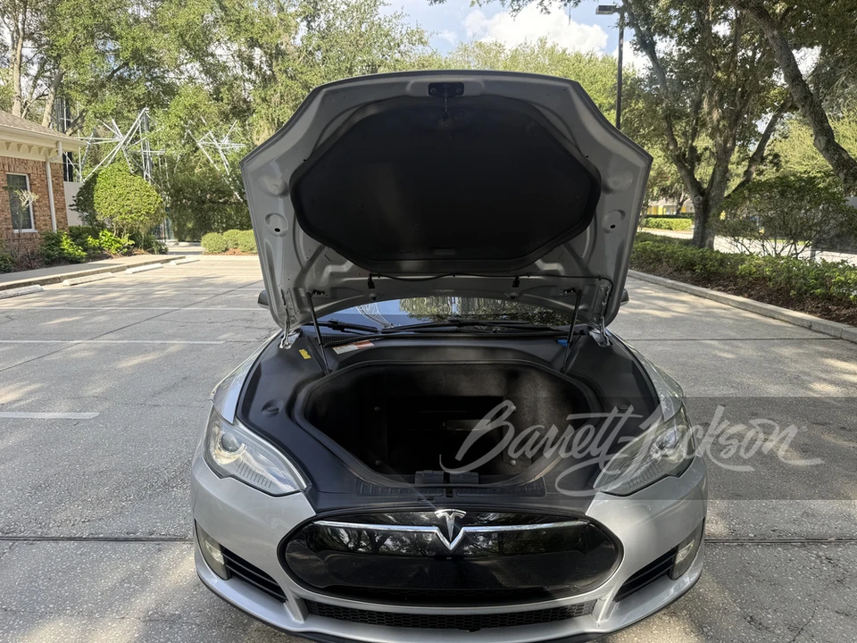 2013 Tesla Model S - Image 5 of 24