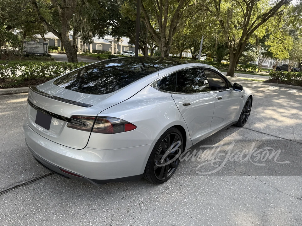2013 Tesla Model S - Image 20 of 24