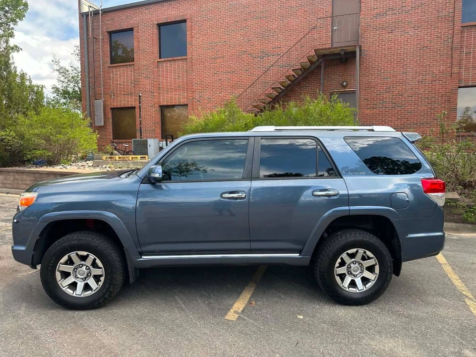 2013 Toyota 4Runner 5th Gen - Image 5 of 11