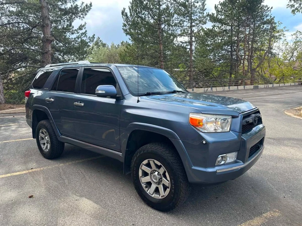 2013 Toyota 4Runner 5th Gen - Image 2 of 11