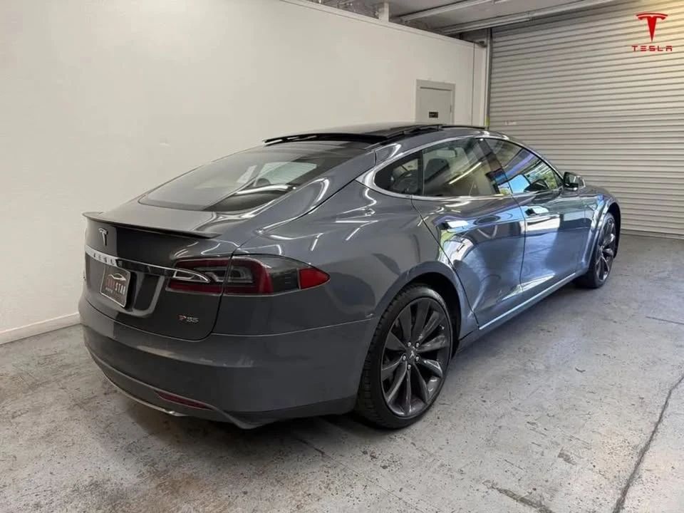 2013 Tesla Model S - Image 7 of 20