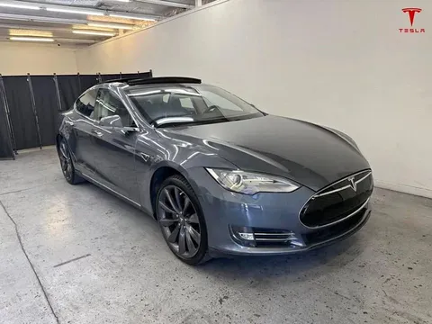2013 Tesla Model S Performance
