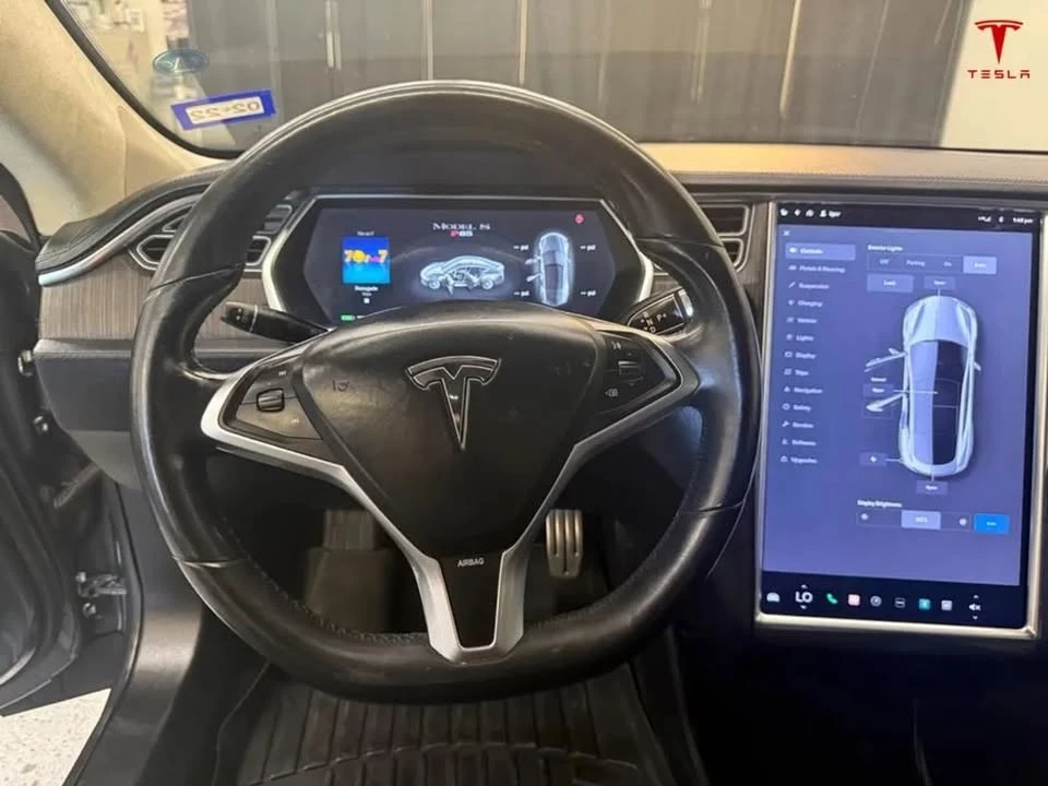2013 Tesla Model S - Image 14 of 20