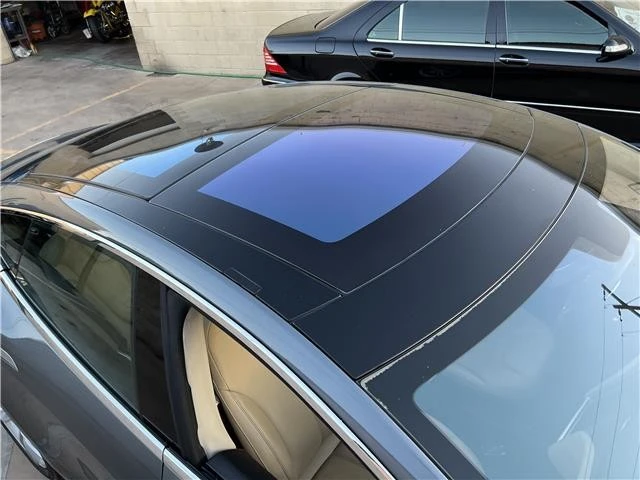 2013 Tesla Model S - Image 14 of 31