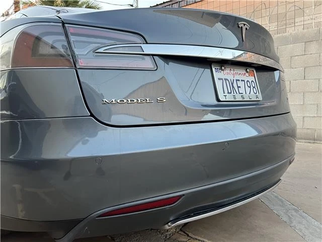 2013 Tesla Model S - Image 31 of 31
