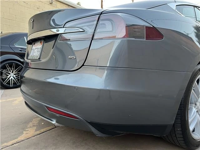 2013 Tesla Model S - Image 28 of 31