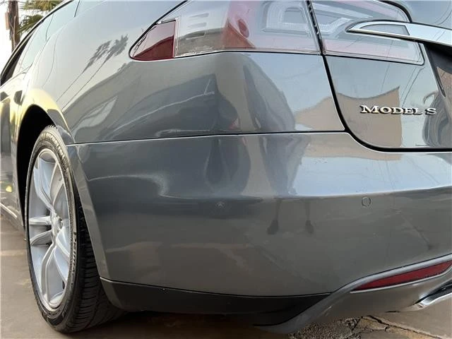 2013 Tesla Model S - Image 29 of 31