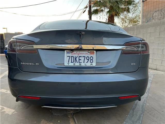 2013 Tesla Model S - Image 22 of 31