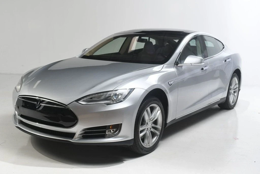 2013 Tesla Model S - Image 2 of 12