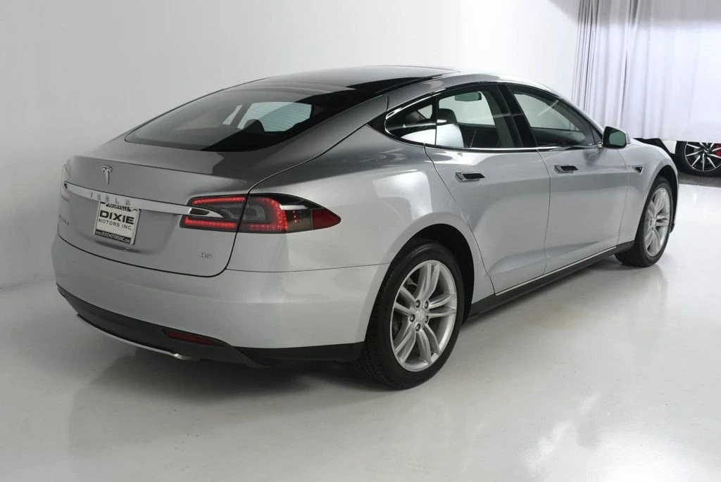 2013 Tesla Model S - Image 7 of 12