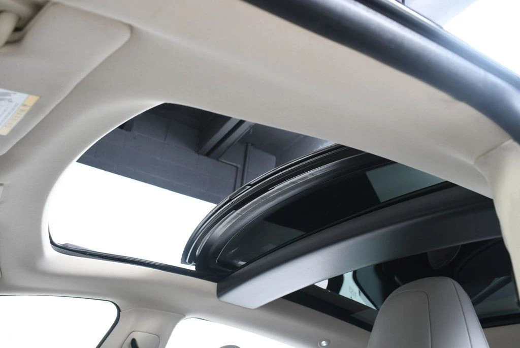 2013 Tesla Model S - Image 6 of 12