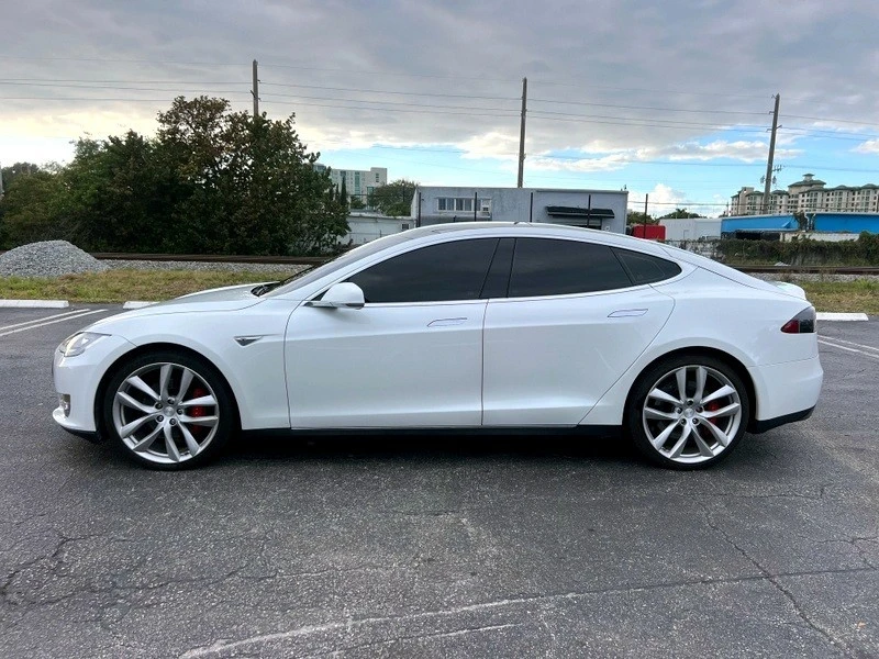2013 Tesla Model S - Image 4 of 21