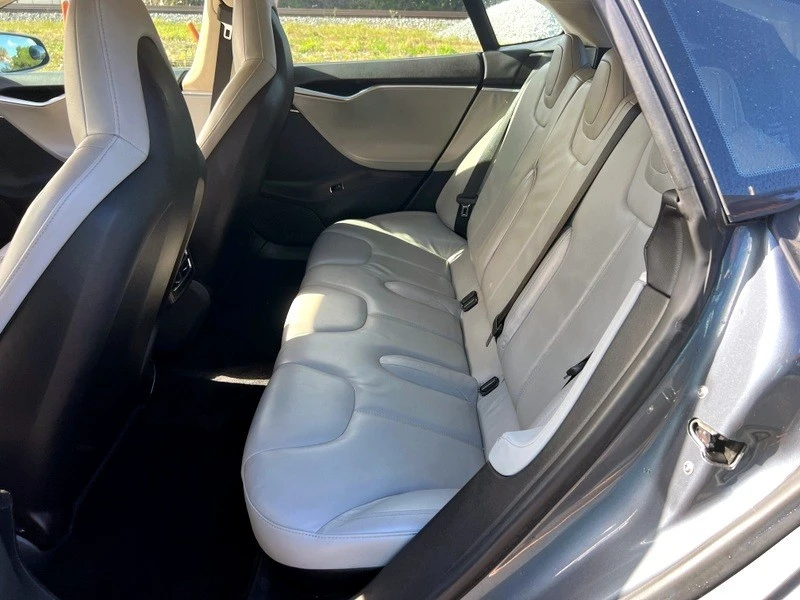 2013 Tesla Model S - Image 16 of 21