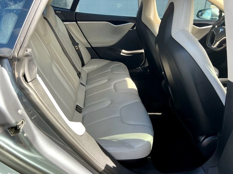 2013 Tesla Model S - Image 15 of 21