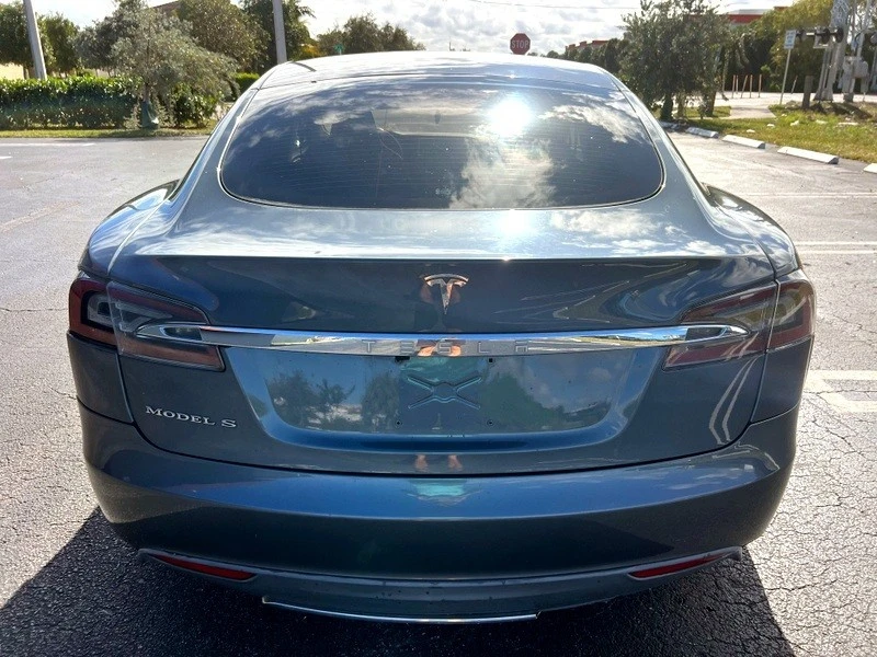 2013 Tesla Model S - Image 7 of 21