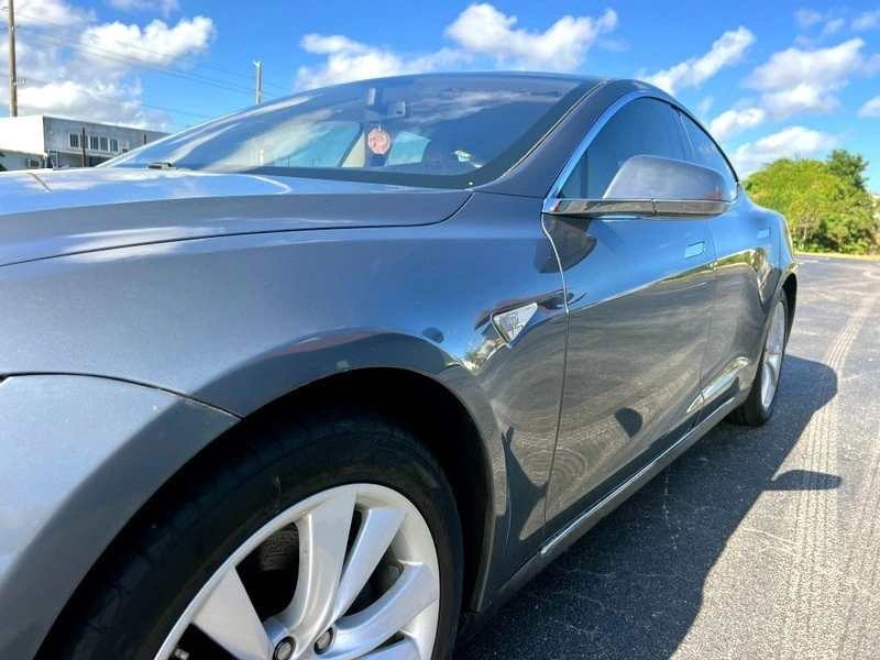 2013 Tesla Model S - Image 11 of 21