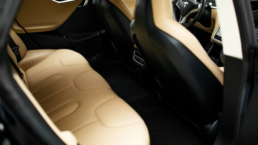 2013 Tesla Model S - Image 5 of 13