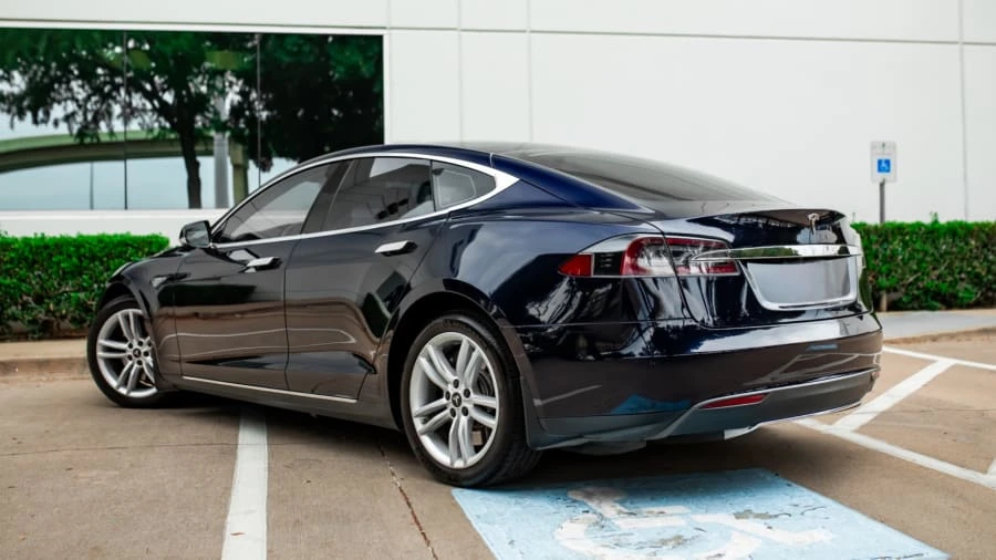 2013 Tesla Model S - Image 3 of 13