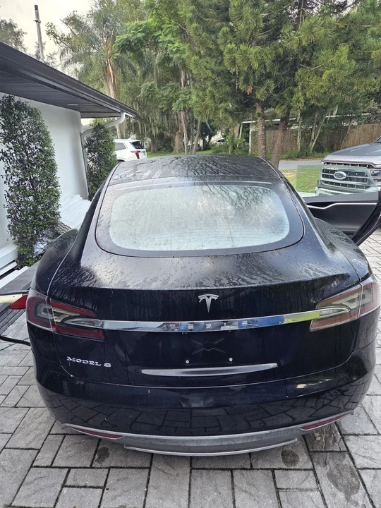 2013 Tesla Model S - Image 7 of 14