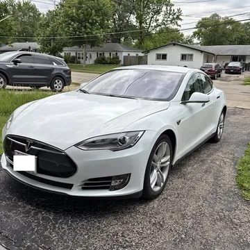 2013 Tesla Model S