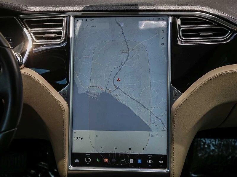 2013 Tesla Model S - Image 13 of 21