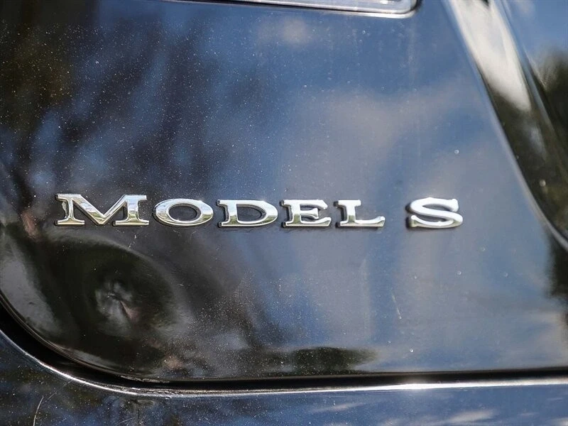 2013 Tesla Model S - Image 10 of 21