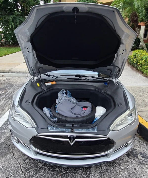 2013 Tesla Model S - Image 14 of 21