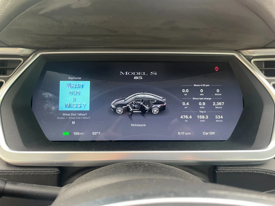 2013 Tesla Model S - Image 11 of 16