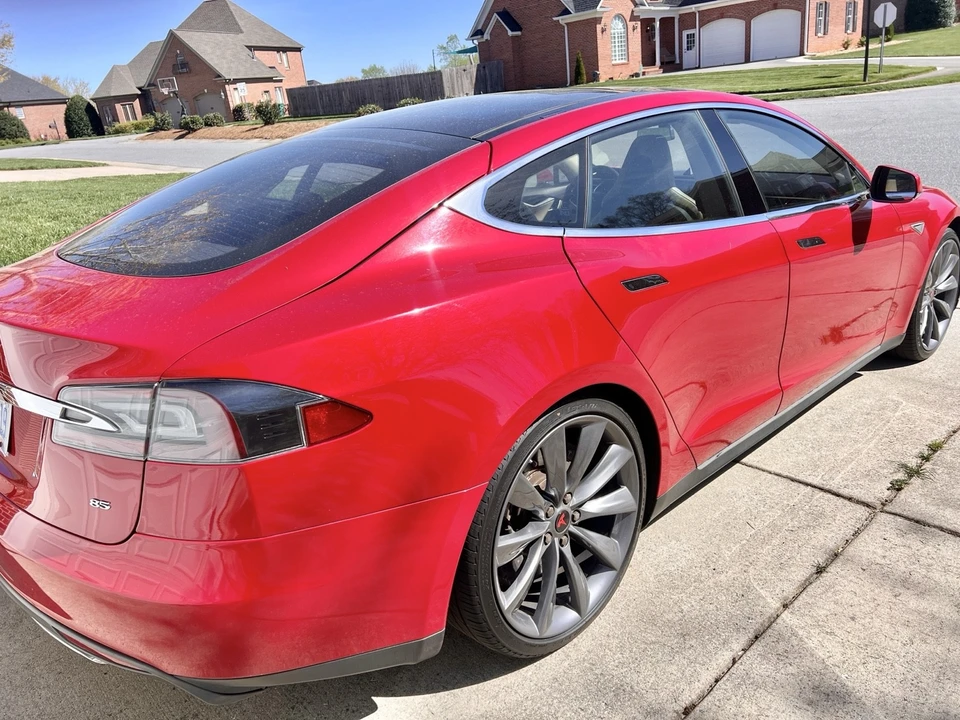 2013 Tesla Model S - Image 4 of 13