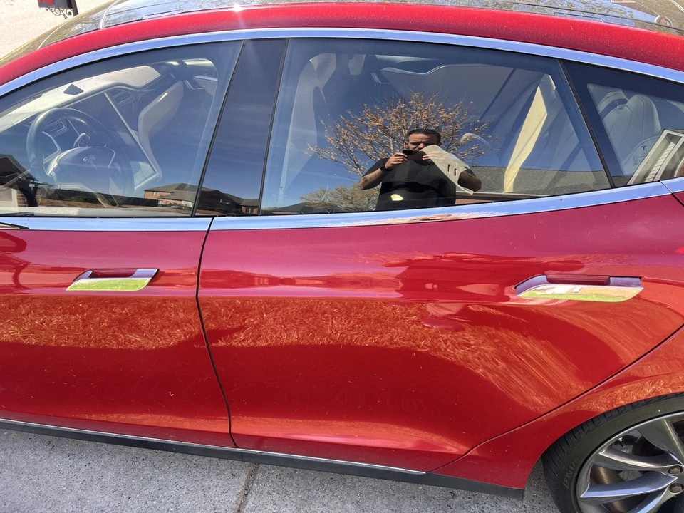2013 Tesla Model S - Image 7 of 13