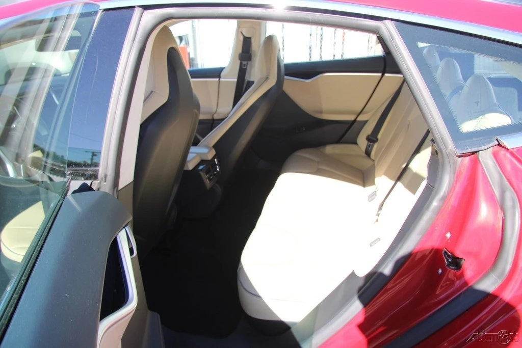 2013 Tesla Model S - Image 21 of 21