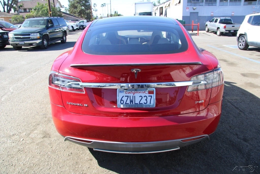 2013 Tesla Model S - Image 5 of 21