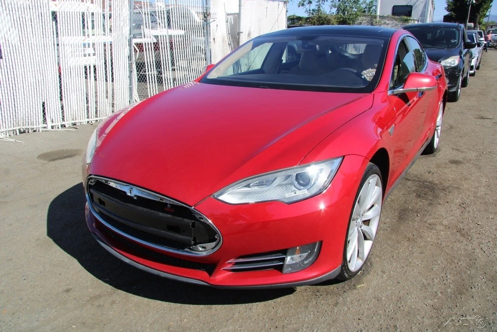 2013 Tesla Model S - Image 2 of 21