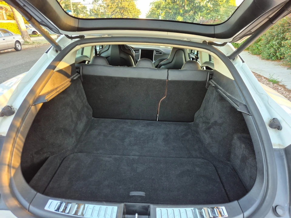 2013 Tesla Model S - Image 12 of 14