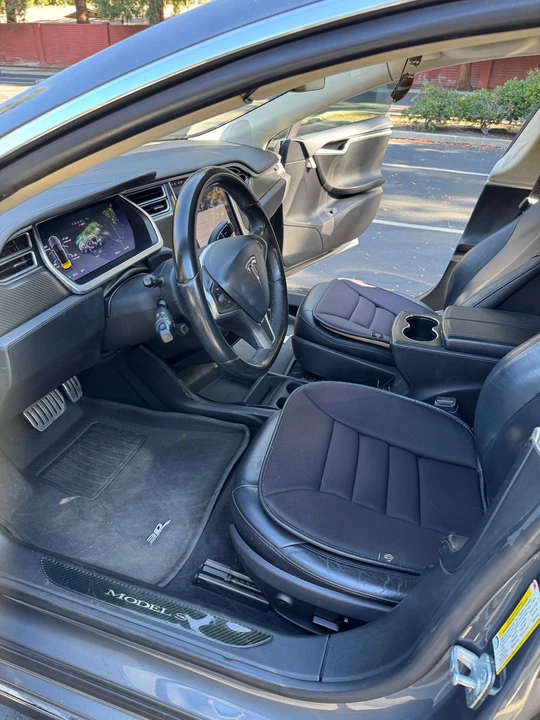 2013 Tesla Model S - Image 14 of 15