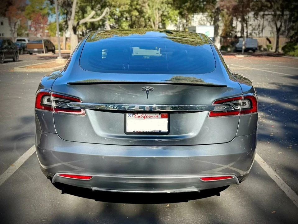 2013 Tesla Model S - Image 8 of 15