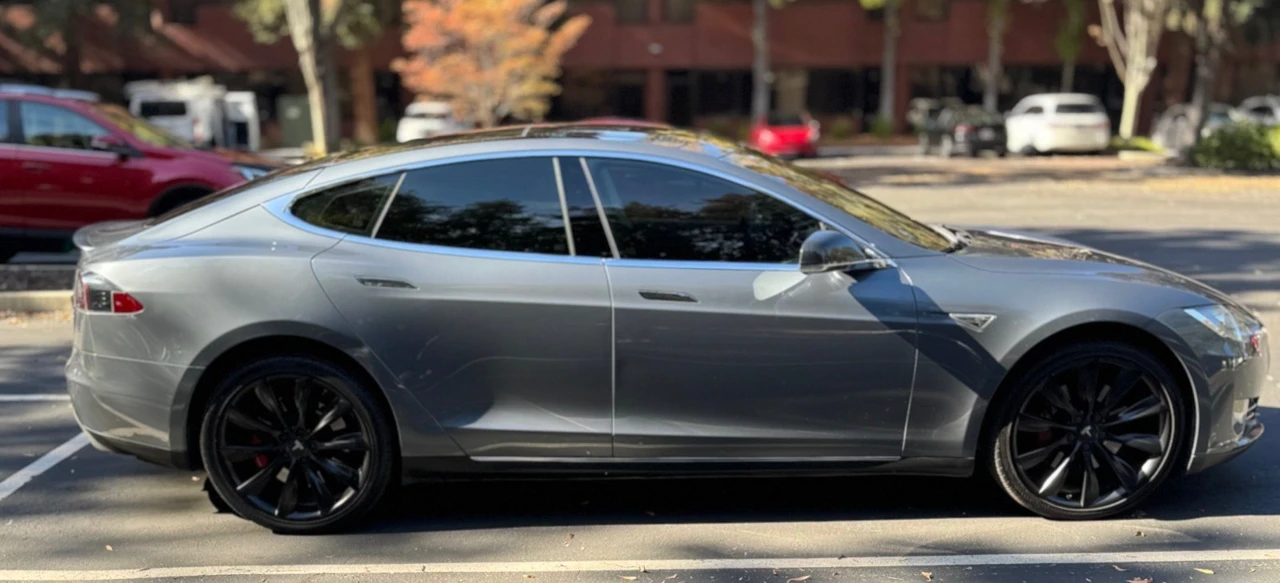 2013 Tesla Model S - Image 4 of 15