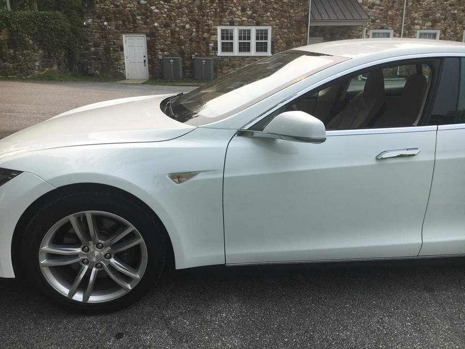 2013 Tesla Model S - Image 11 of 22