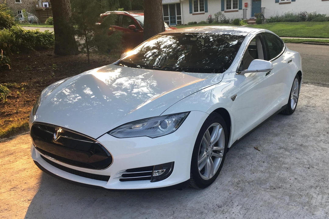 2013 Tesla Model S - Image 6 of 22